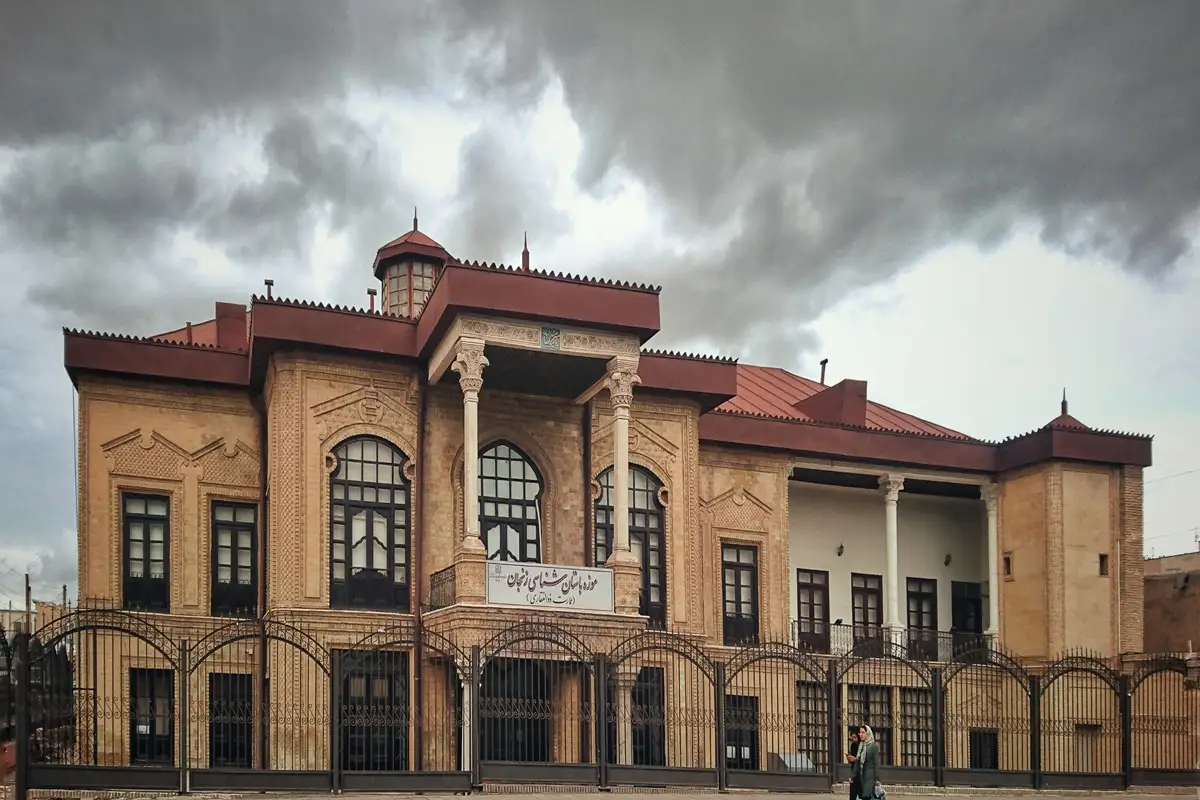 مرمت بناهای تاریخی زنجان بودجه بیشتری می‌خواهد