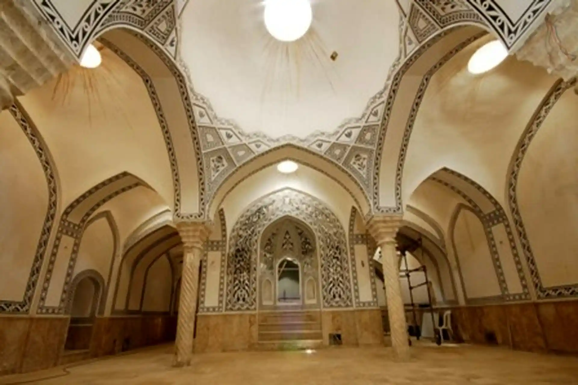 سرنوشت تلخ حمام حاج شهبازخان