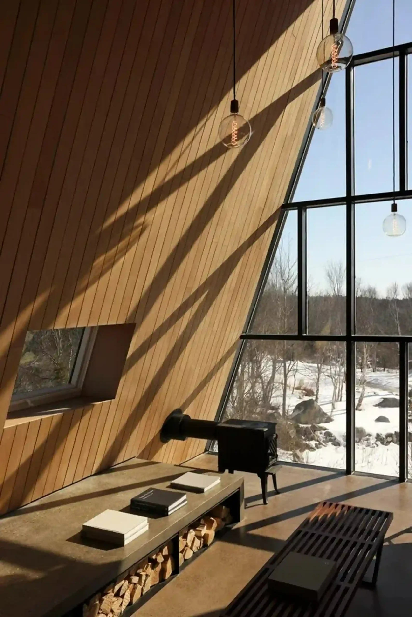 پنجره های خانه قایقی