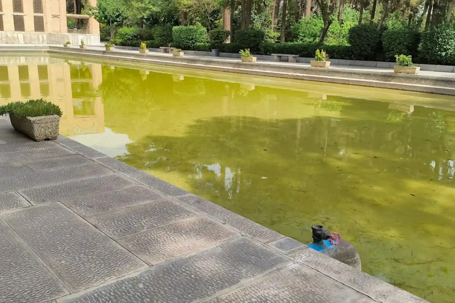 بهترین زمان بازدید از کاخ چهلستون اصفهان