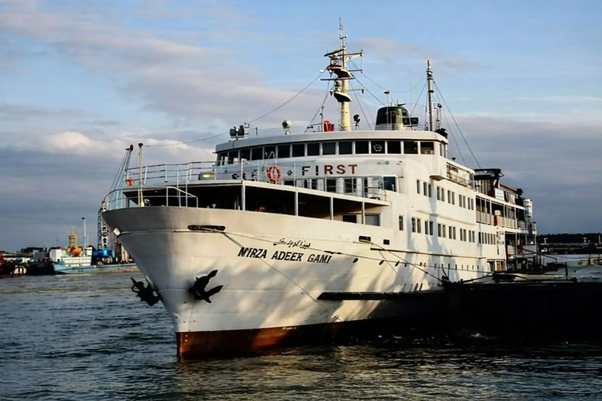 تلاش برای برگرداندن کشتی میرزا کوچک خان به دریا