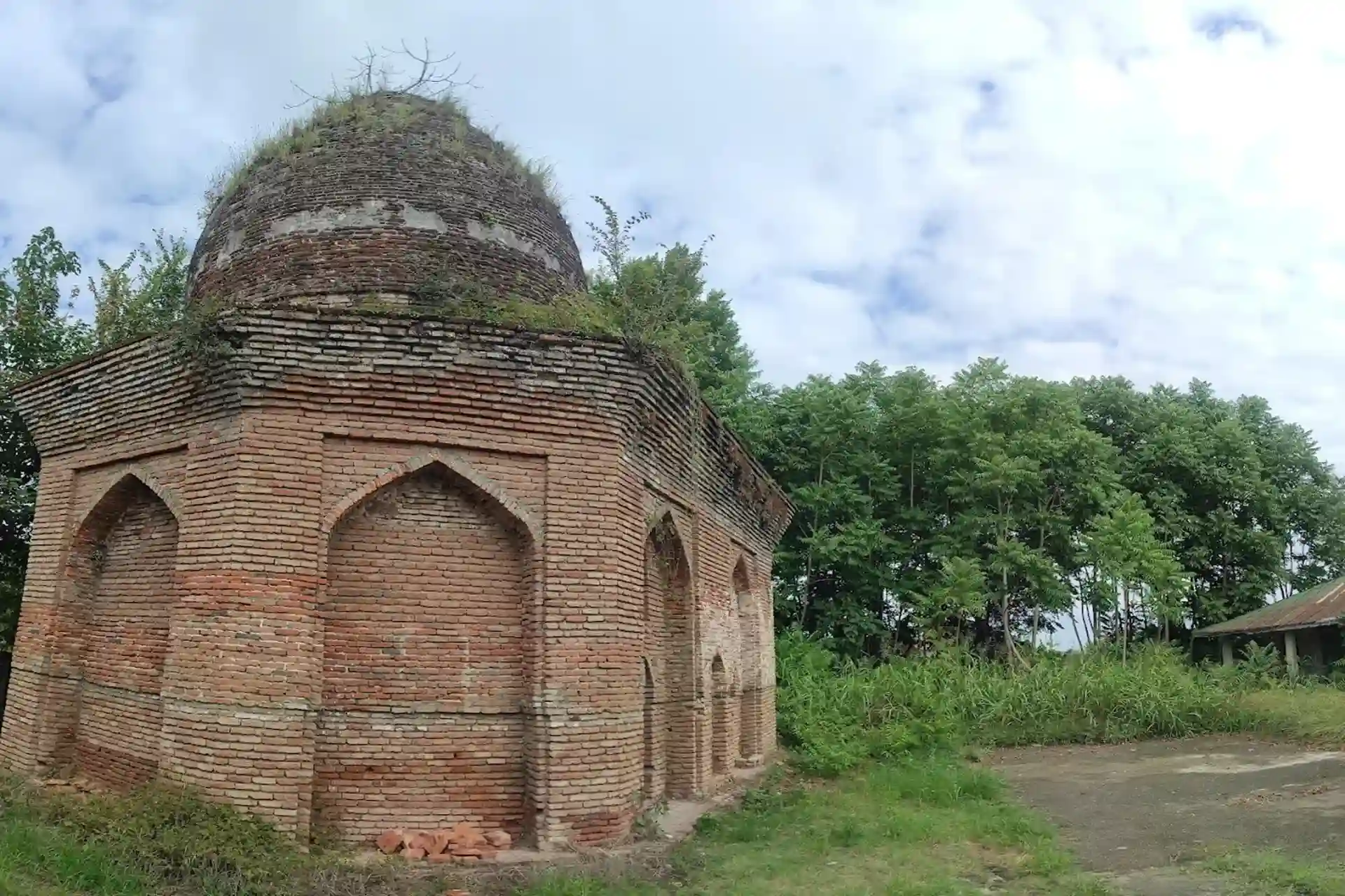 گنبد پیرمحله