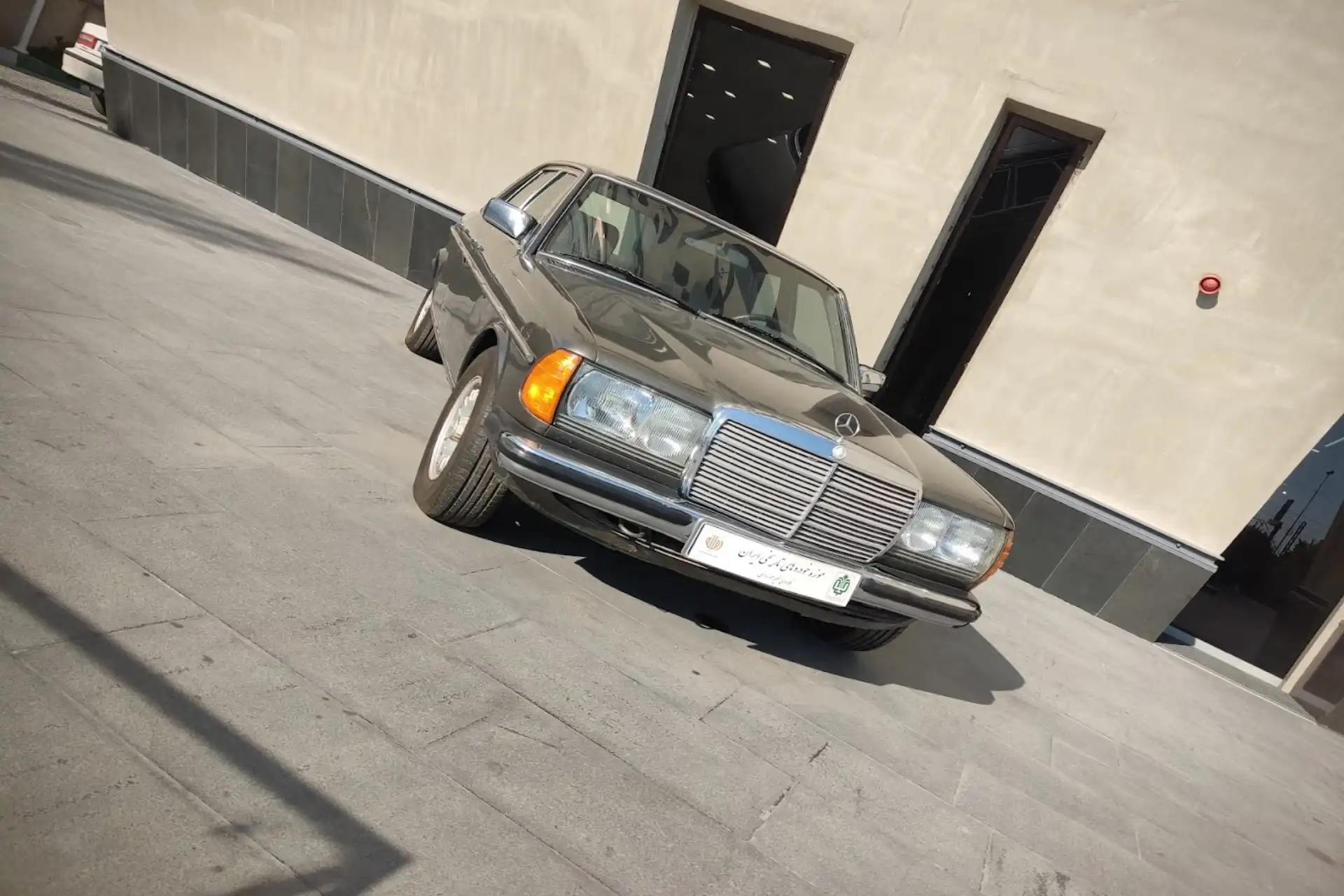 بنزهای موجود در موزه ملی خودرو ایران