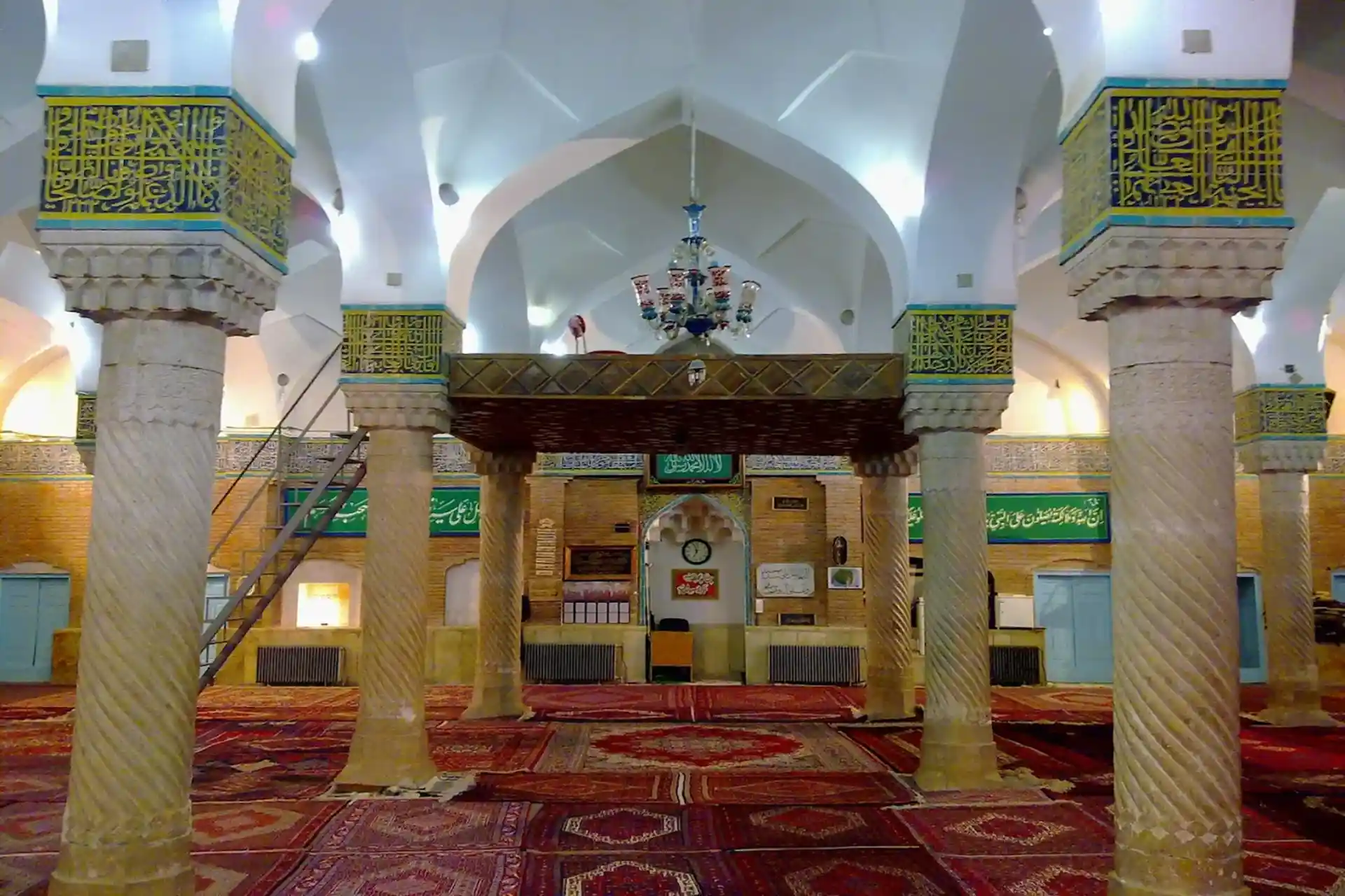 تزئینات مسجد جامع سنندج