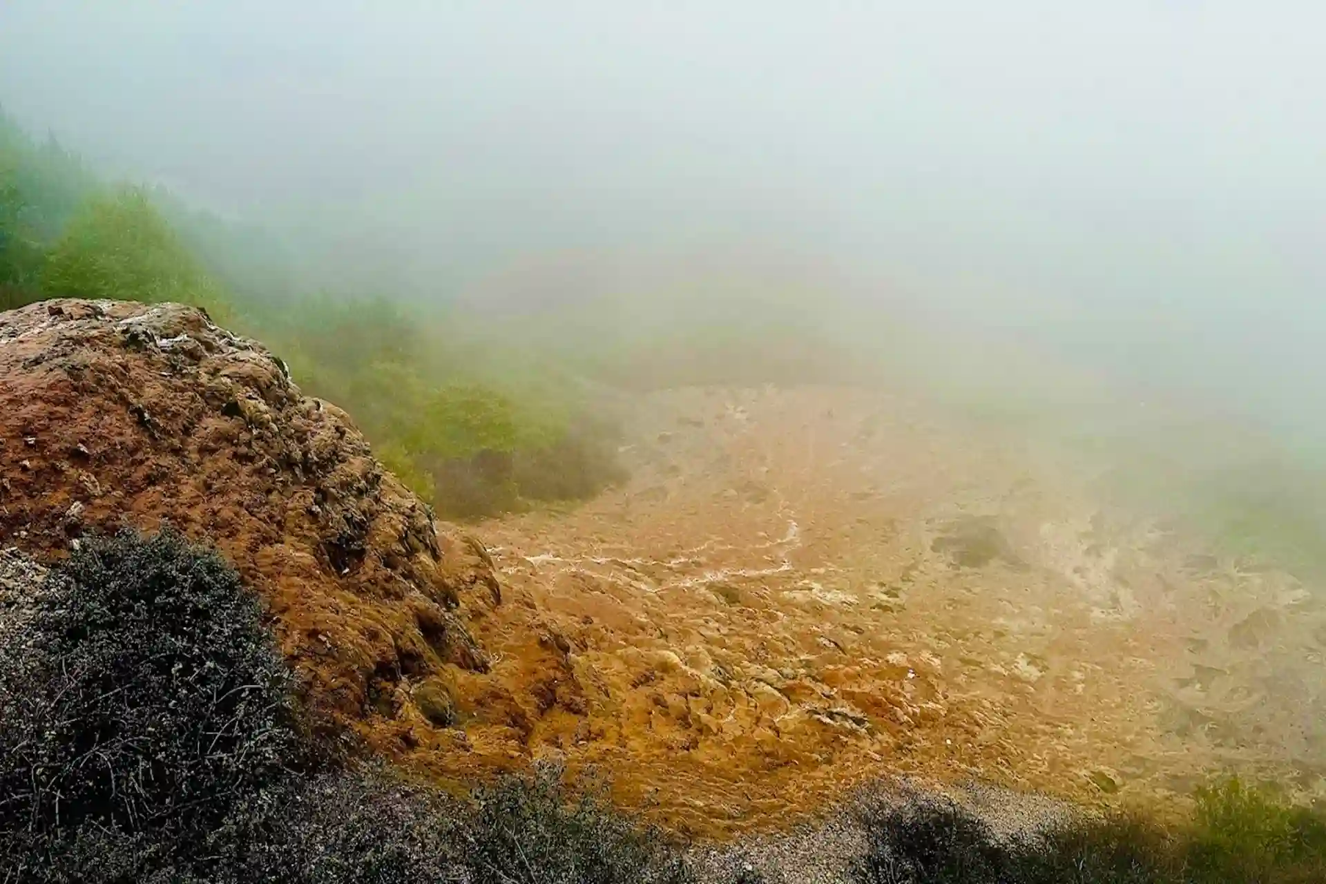 آبشار شورآب